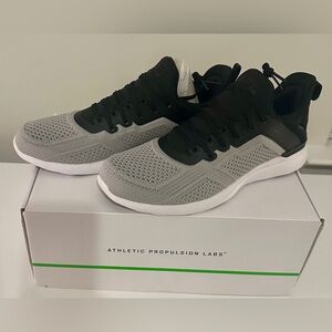 APL TechLoom Tracer Black Sneakers